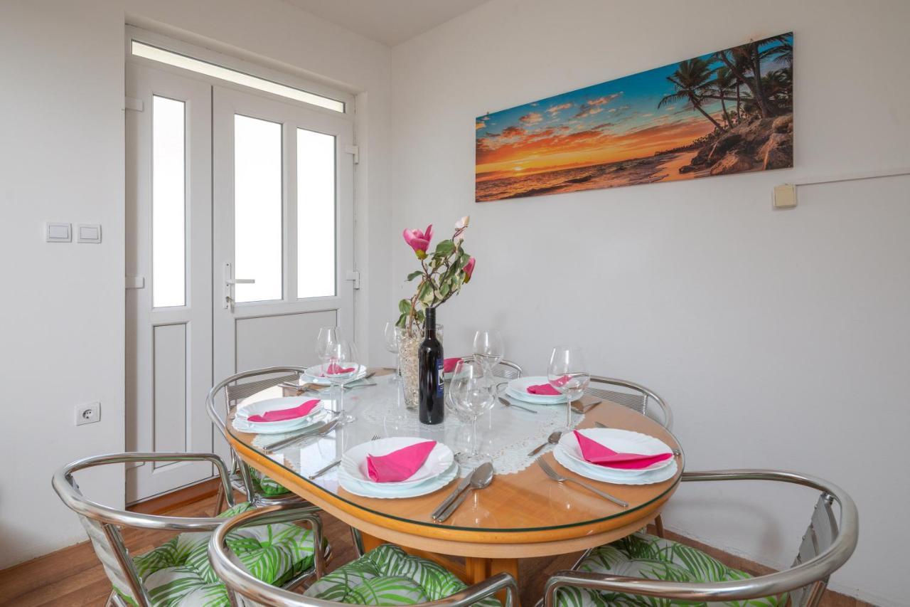 Beach Apartments "Bili Cvitak" Duće 외부 사진