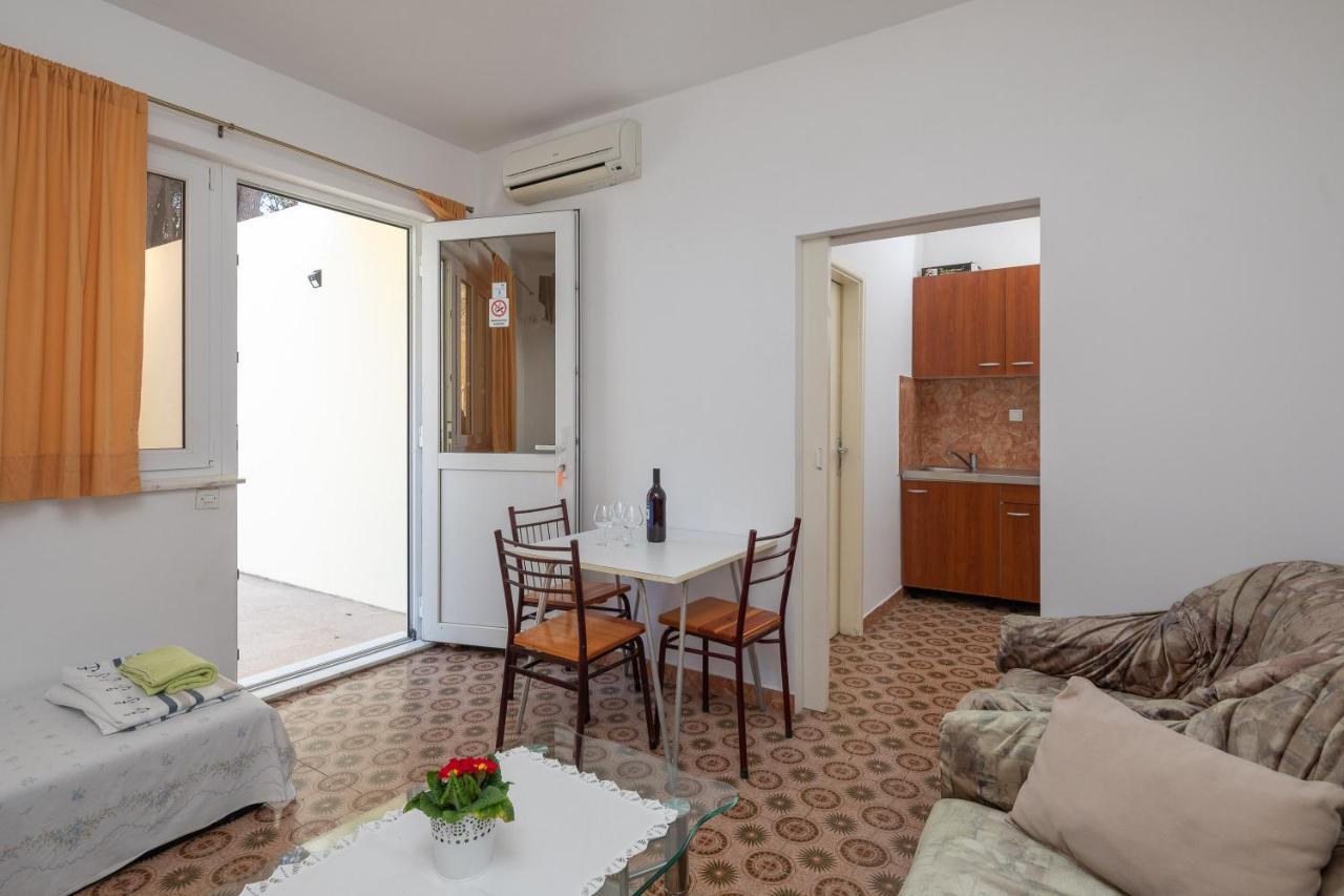 Beach Apartments "Bili Cvitak" Duće 외부 사진