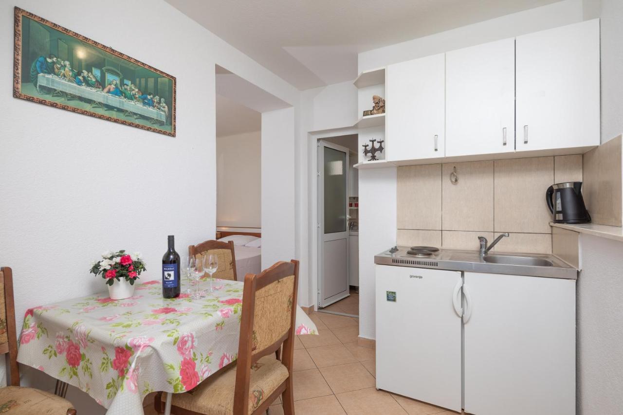 Beach Apartments "Bili Cvitak" Duće 외부 사진